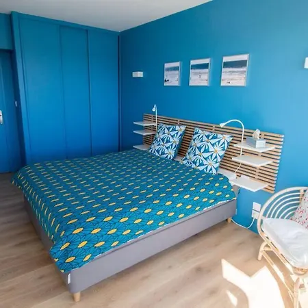 Vue Exceptionnelle Entre Mer Et Golf Appartement